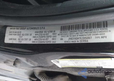 2014 Fiat 500L Trekking из США, поврежденный, VIN ZFBCFADH7EZ015067